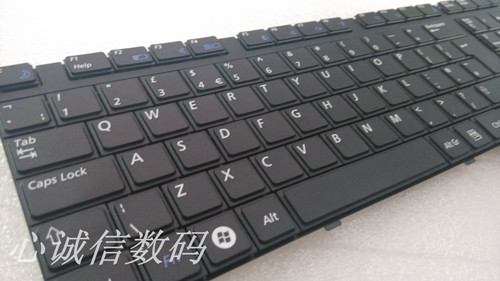 2 pcs New original laptop keyboard for SAMSUNG NP-R720 R710 NP-R